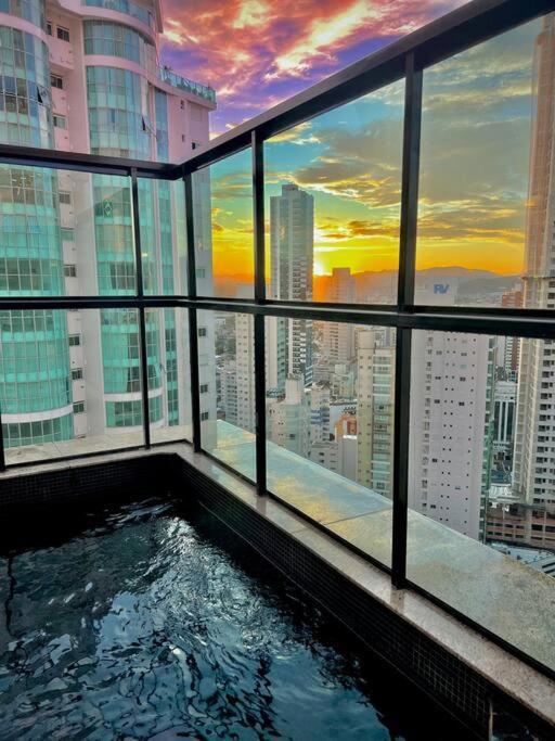 Cobertura Duplex Com Piscina, Vista Mar E Hidro Apartamento