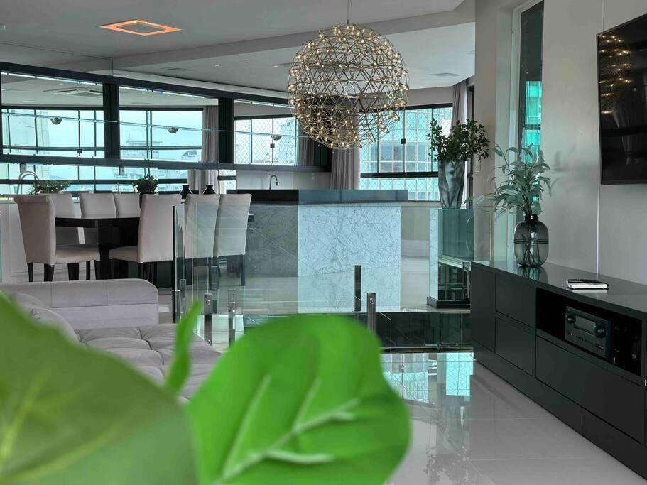 Cobertura Duplex Com Piscina, Vista Mar E Hidro Apartamento Balneario Camboriu