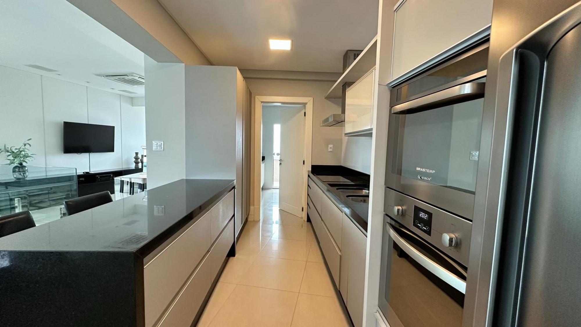 Apartamento Cobertura Duplex Com Piscina, Vista Mar E Hidro
